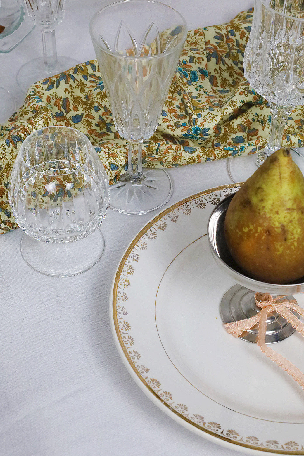Assiettes plates blanc et or - St Amand – Selection Coeur