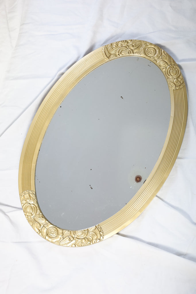 Miroir doré vintage, Cadre en bois gravé, Finition dorée, Miroir piqué au mercure, Ficelle d'accrochage.